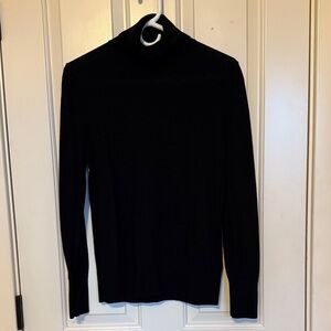 Merino Wool Lightweight Turtleneck Sweater